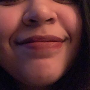 Meet your Posher, Desiree